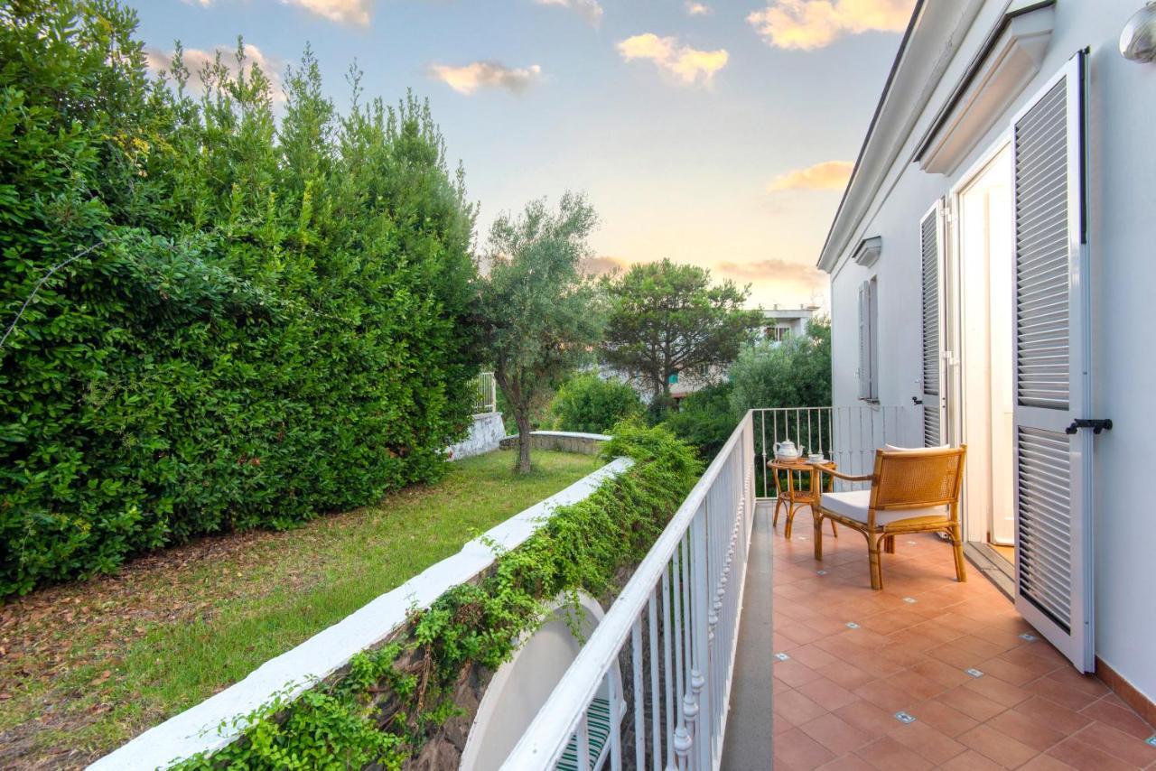 איסקיה Il Lauro Luxury Villa מראה חיצוני תמונה
