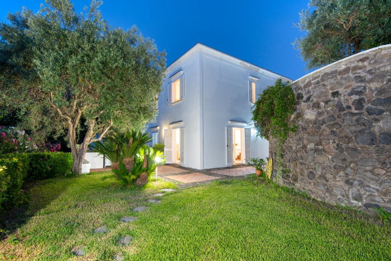 איסקיה Il Lauro Luxury Villa מראה חיצוני תמונה