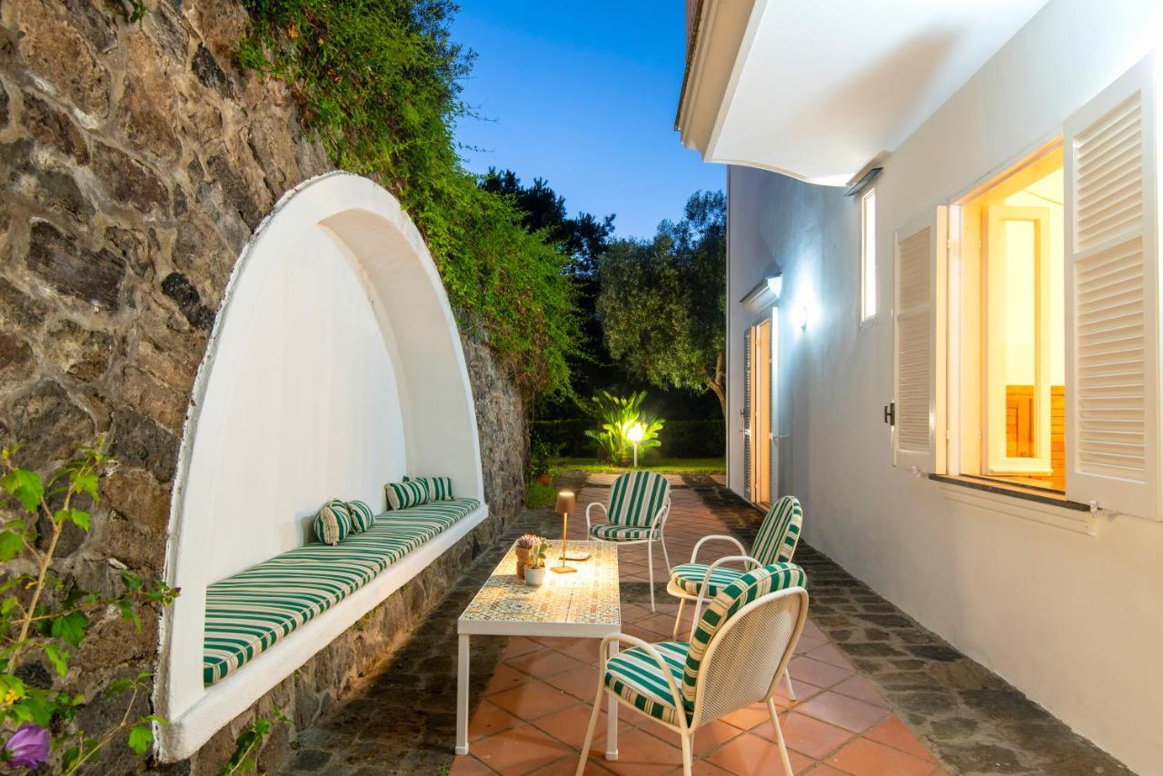 איסקיה Il Lauro Luxury Villa מראה חיצוני תמונה