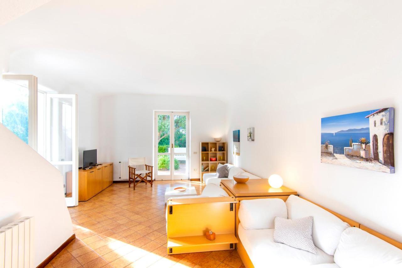 איסקיה Il Lauro Luxury Villa מראה חיצוני תמונה